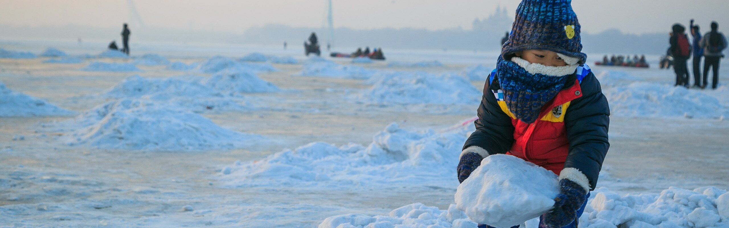 Best Times to Visit Harbin: Ice Festival Temperature & Packing