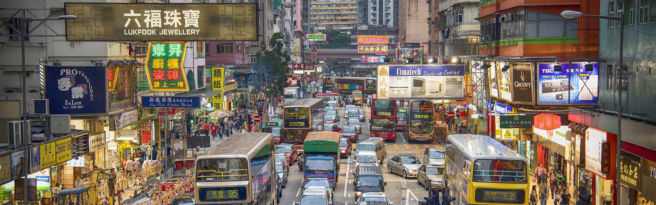 An Ultimate Guide to Hong Kong Shopping: What to Buy and Where to Shop